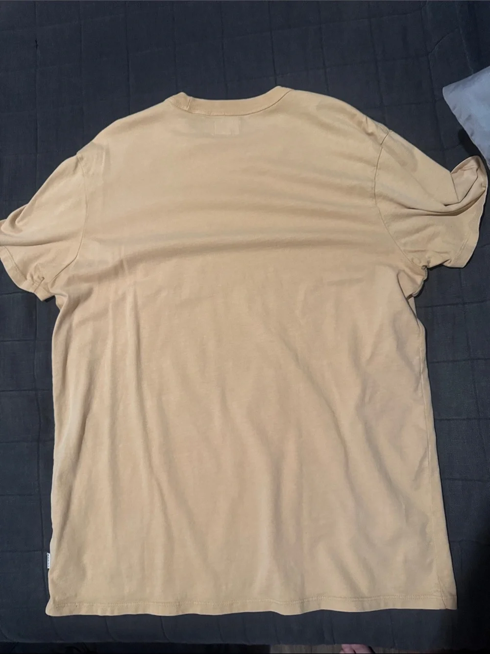 GUESS Men's Short Sleeve Tee - Picture 3 of 4